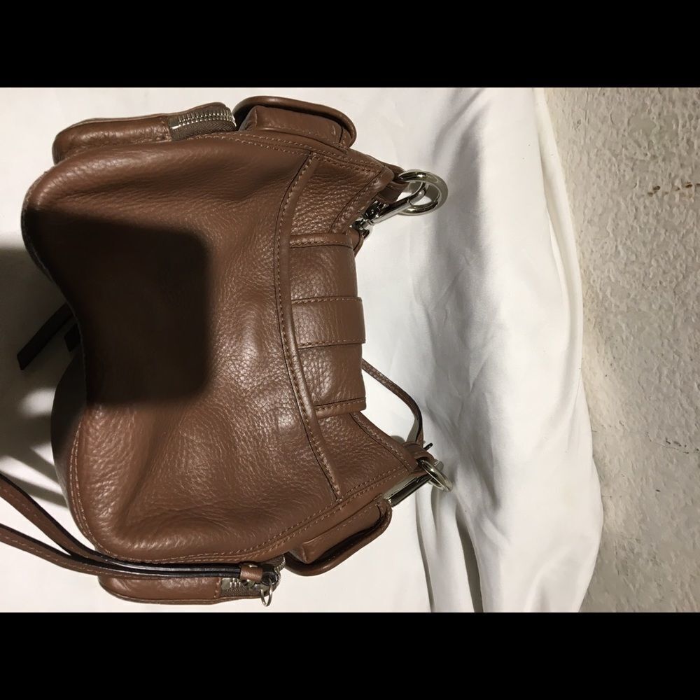New Banana Republic Brown Genuine Leather Hobo Shoulder Bag pockets Retail $138 - Picture 15 of 15